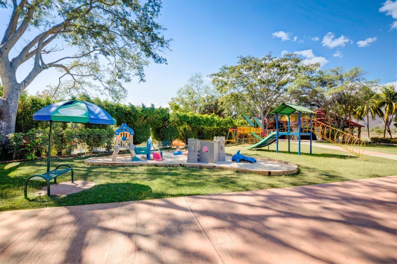 Resort Y Parque Acuatico Valle Dorado El Rosario 외부 사진