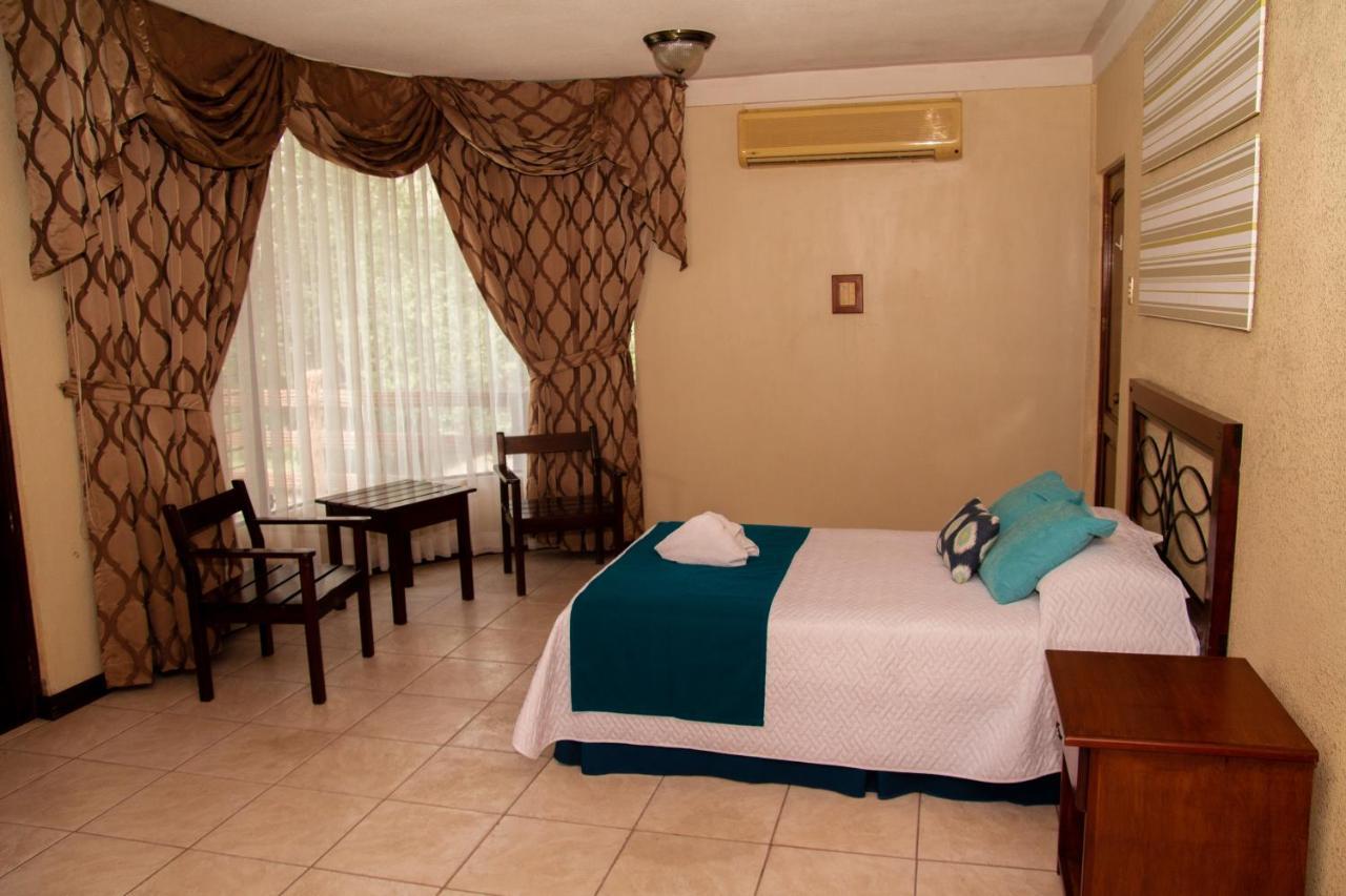 Resort Y Parque Acuatico Valle Dorado El Rosario 외부 사진