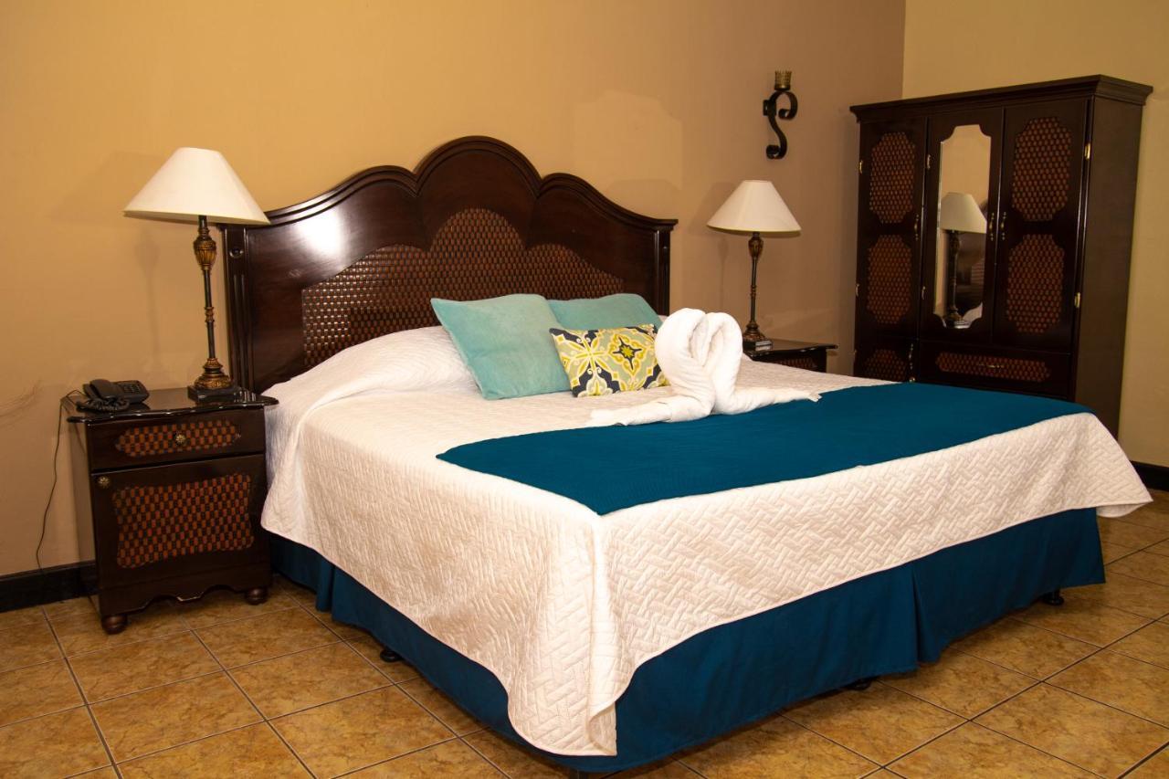 Resort Y Parque Acuatico Valle Dorado El Rosario 외부 사진
